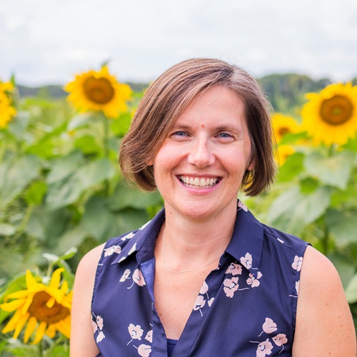 Carol Emmert, CVA
